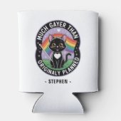 Much Gayer – 可愛おもしろいい黒猫LGBTQプライド 缶クーラー (裏面)
