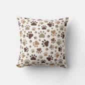 Muddy Paw Prints Throw Cushion クッション (正面)