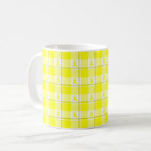 Mug Bladder Cancer Awareness Plaid, Yellow Ribbon コーヒーマグカップ (正面左)
