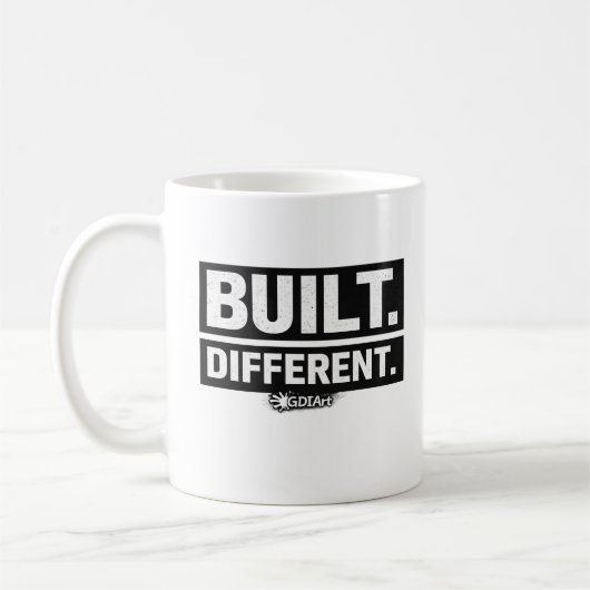 MUG - BUILT DIFFERENT コーヒーマグカップ (左)