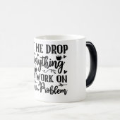 Mug Magic Funny Office Coffee Quotes モーフィングマグカップ (正面右)