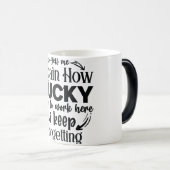 Mug Magic Funny Office Coffee Quotes モーフィングマグカップ (正面右)