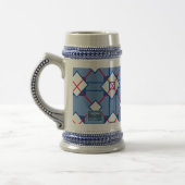 Mug Stein – 青（赤十字） RFPMDesigns ©️ 2023/4 ビールジョッキ (左)