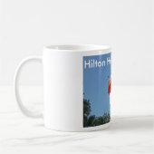 Mug with photography of Light house Hilton Head SC コーヒーマグカップ (左)