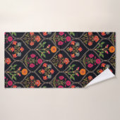 mughal motif Kani Look ornament pattern multi colo バスタオル (バスタオル)