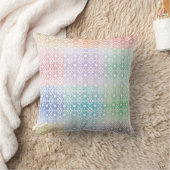 Multi-Colored Throw Pillow クッション (ブランケット)
