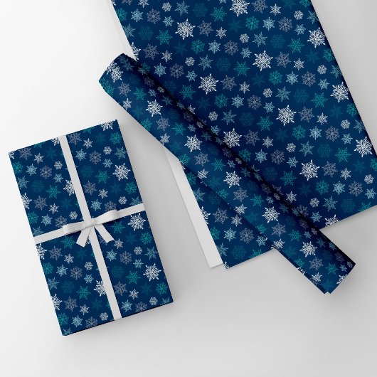 Multicolored snowflake pattern – winter christmas ラッピングペーパー