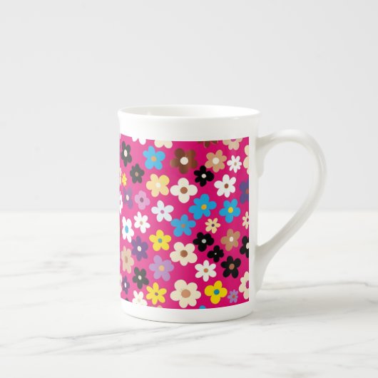 Multicolour Floral Pattern ボーンチャイナマグカップ (右)