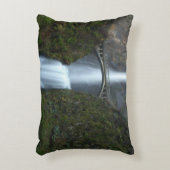 Multnomahの滝 アクセントクッション (正面(垂直))