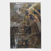 Munitions Girls 1918 at Factory World War 1 キッチンタオル (縦)