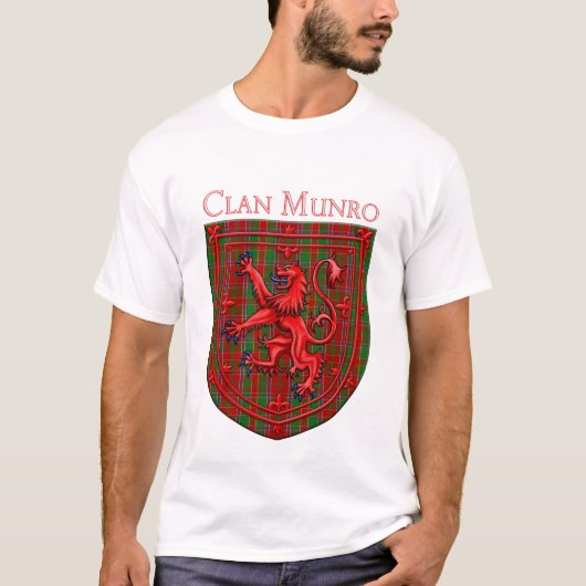 Munro Tartan Scottish Plaid Lion Rampant Tシャツ (正面)