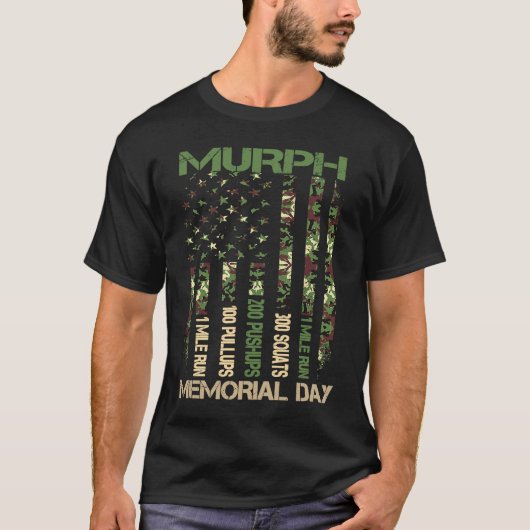 Murph Challenge  Memorial Day Workout WOD Camo Gym Tシャツ (正面)