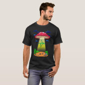 Mushroom Alien Abduction Psychedelic  Space UFO Fu Tシャツ (正面フル)