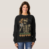 Mushroom Coffee Skeleton Chaga Gothic Mushroom Hun スウェットシャツ (正面フル)
