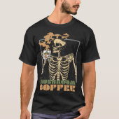 Mushroom Coffee Skeleton Chaga Gothic Mushroom Hun Tシャツ (正面)