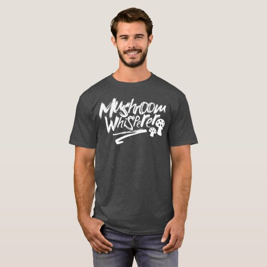 Mushroom Whisperer Collecting Picker Mushrooms Tシャツ (正面フル)