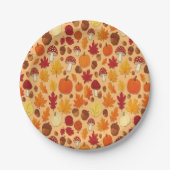 Mushrooms and Falling Leaves Enchanted Autumn ペーパープレート (正面)