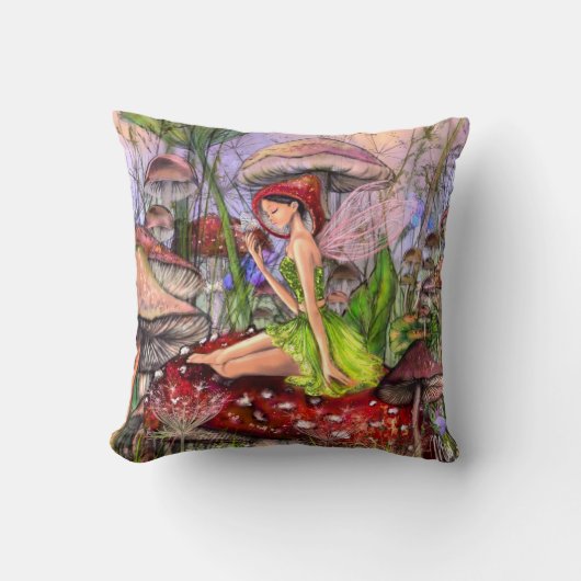 Mushrooms Fantasy Throw Pillow クッション (正面)