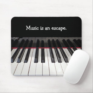 Music Quote on Piano Keyboard マウスパッド