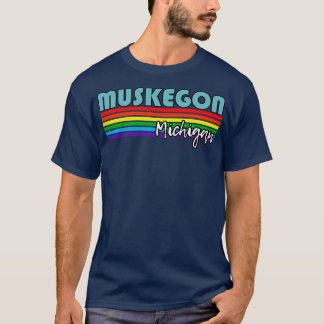 Muskegon MichiganプライドMuskegon LGBTギフトLGBTQ Tシャツ