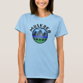 Muskokaデザイン(バージョン2) – 女性の基本Tシャツ Tシャツ (正面)