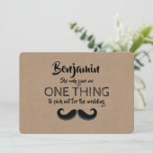 Mustache Groomsmanまおもしろいたは花婿介添人の提案 招待状 (スタンド正面)