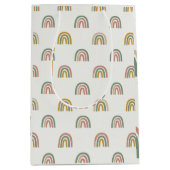Muted boho rainbow scandi pattern  ミディアムペーパーバッグ (正面)