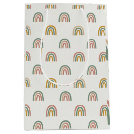 Muted boho rainbow scandi pattern  ミディアムペーパーバッグ
