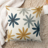 Muted creamy floral pattern クッション (ブランケット)