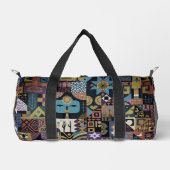 Muted Earthy Folk Art Patchwork Quilt ダッフルバッグ (正面)