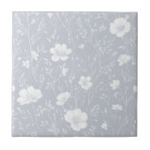 Muted Gray And White Wildflower Pattern タイル (正面)