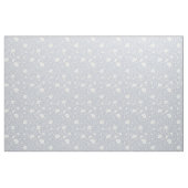 Muted Gray And White Wildflower Pattern ファブリック (ファットクウォーター)