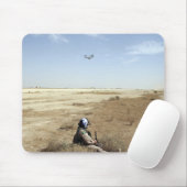 MV-22Bオスプレイは米海軍病院コルpsmを飛ぶ マウスパッド (マウス)