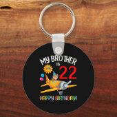 My Brother Is 22 Years Old Happy Birthday Airplane キーホルダー (正面)