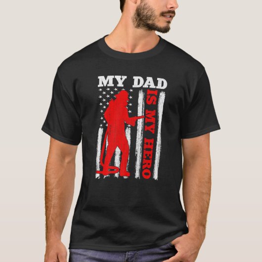 My Daddy Is My Hero USA Flag Firefighter Fireman D Tシャツ (正面)
