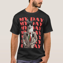 My Day Llama in Gucci Insppo Red Black Beigeデザイン Tシャツ