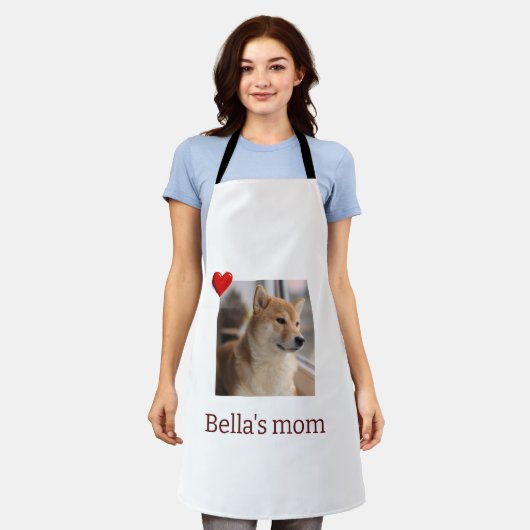 My Dog, My Heart – Personalized Dog Mom Apron エプロン (着用した状態)