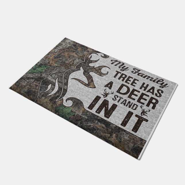 My Family Tree Has A Deer Stand In It ドアマット (アングル)