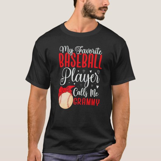 My Favorite Baseball player calls me Grandma Cute  Tシャツ (正面)