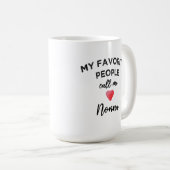My Favorite People Call Me Nonna Italian Grandma コーヒーマグカップ (正面右)