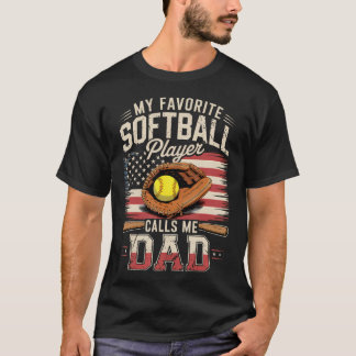 My Favorite Softball Player Calls Me Dad Flag Fath Tシャツ