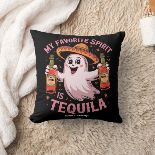 My Favorite Spirit Is Tequila Halloween Drinking  クッション (ブランケット)