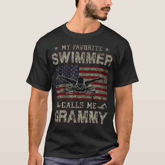 My Favorite Swimmer Calls Me Grammy Mothers Day Tシャツ (正面)