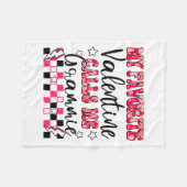 My Favorite Valentine Calls Me Grammie Valentines  フリースブランケット (正面(横))