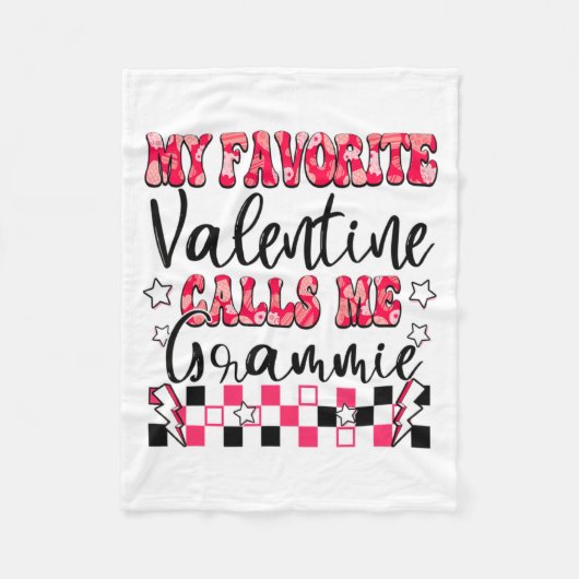 My Favorite Valentine Calls Me Grammie Valentines  フリースブランケット (正面)