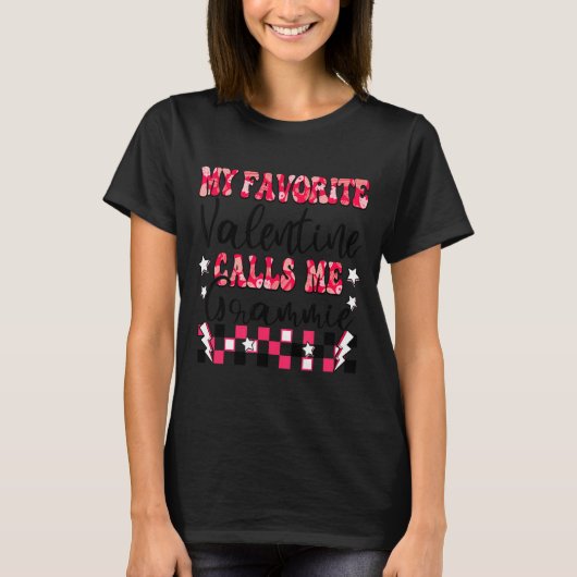 My Favorite Valentine Calls Me Grammie Valentines Tシャツ (正面)