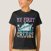 My First Cruise Cruise Ship First Time Cruise Vaca Tシャツ (正面)