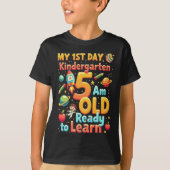 My First Day of Kindergarten 1st Day of School Tシャツ (正面)