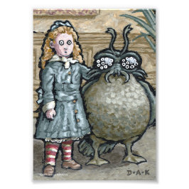 My First Pet #5 – 超現実的な奇妙なゴシック生物 フォトプリント