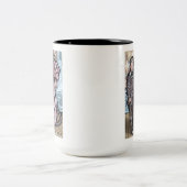 My First Pet #6 – 超現実的な奇妙なゴシック生物 ツートーンマグカップ (中央)